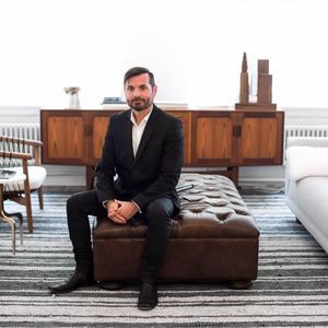 Meet your Posher, Christopher